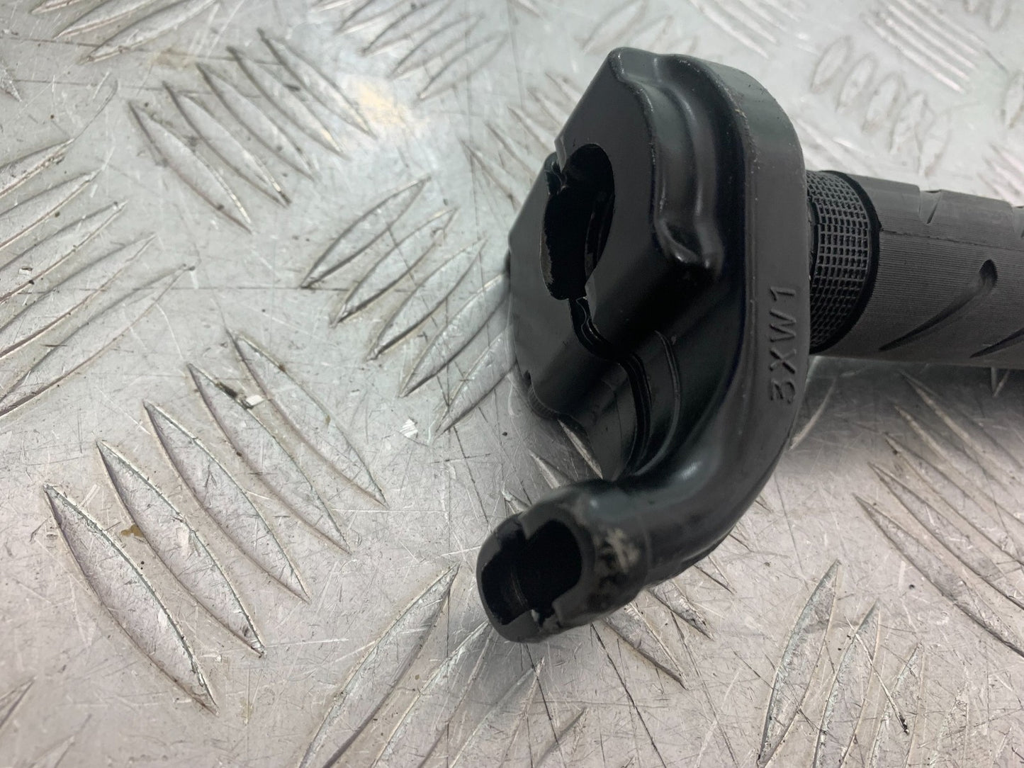 YAMAHA YZF R1 4C8 THROTTLE AND HOUSING  YEAR 2007-2008 (CMB1237)