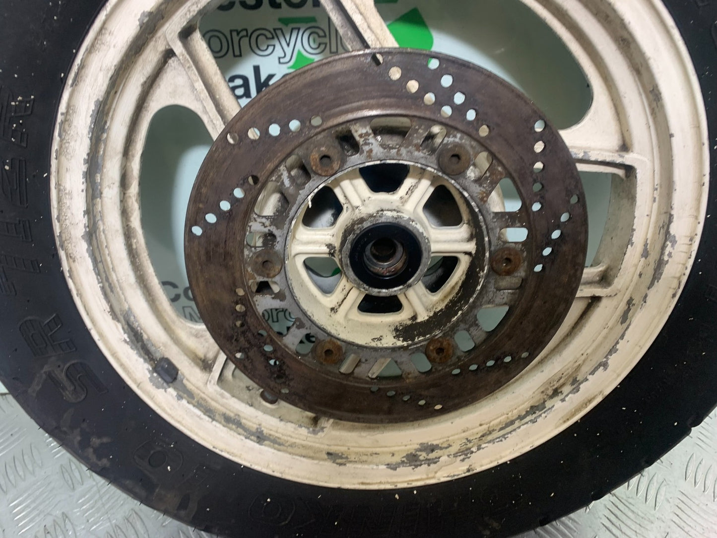 KAWASAKI GPZ600 GPZ 600 REAR WHEEL  YEAR 1988-90 (CMB1258)