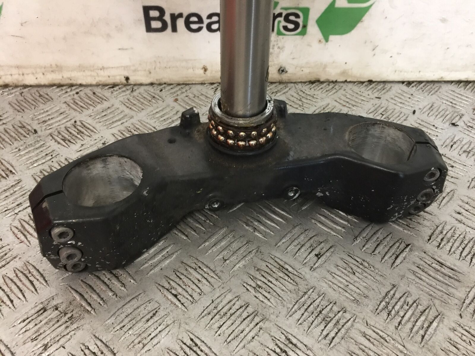 KAWASAKI Z1000 BOTTOM YOKE YEAR 2007-2009 (STOCK 763)
