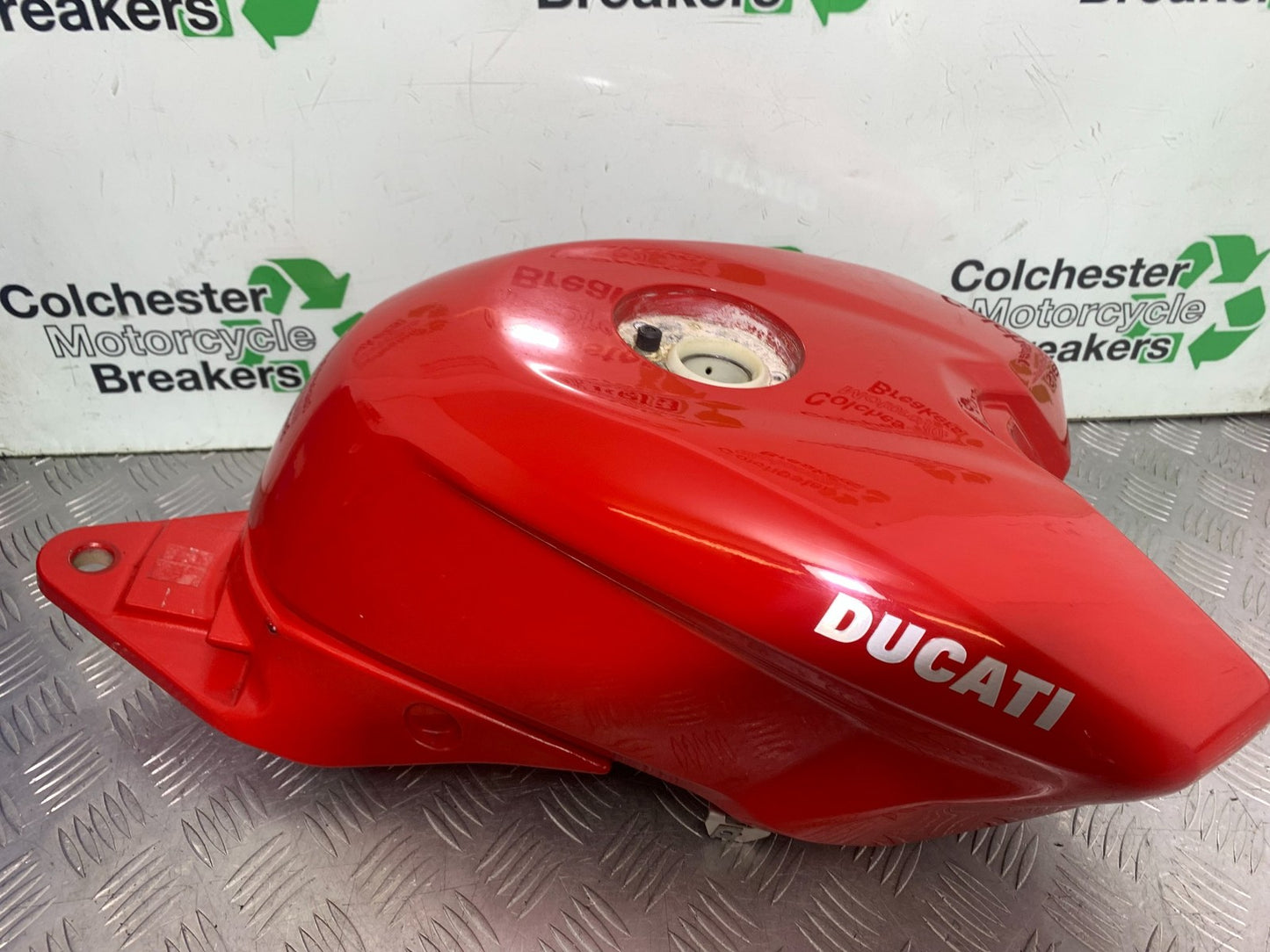 DUCATI 1198 S PETROL TANK  YEAR 2009-2011 (CMB1219)