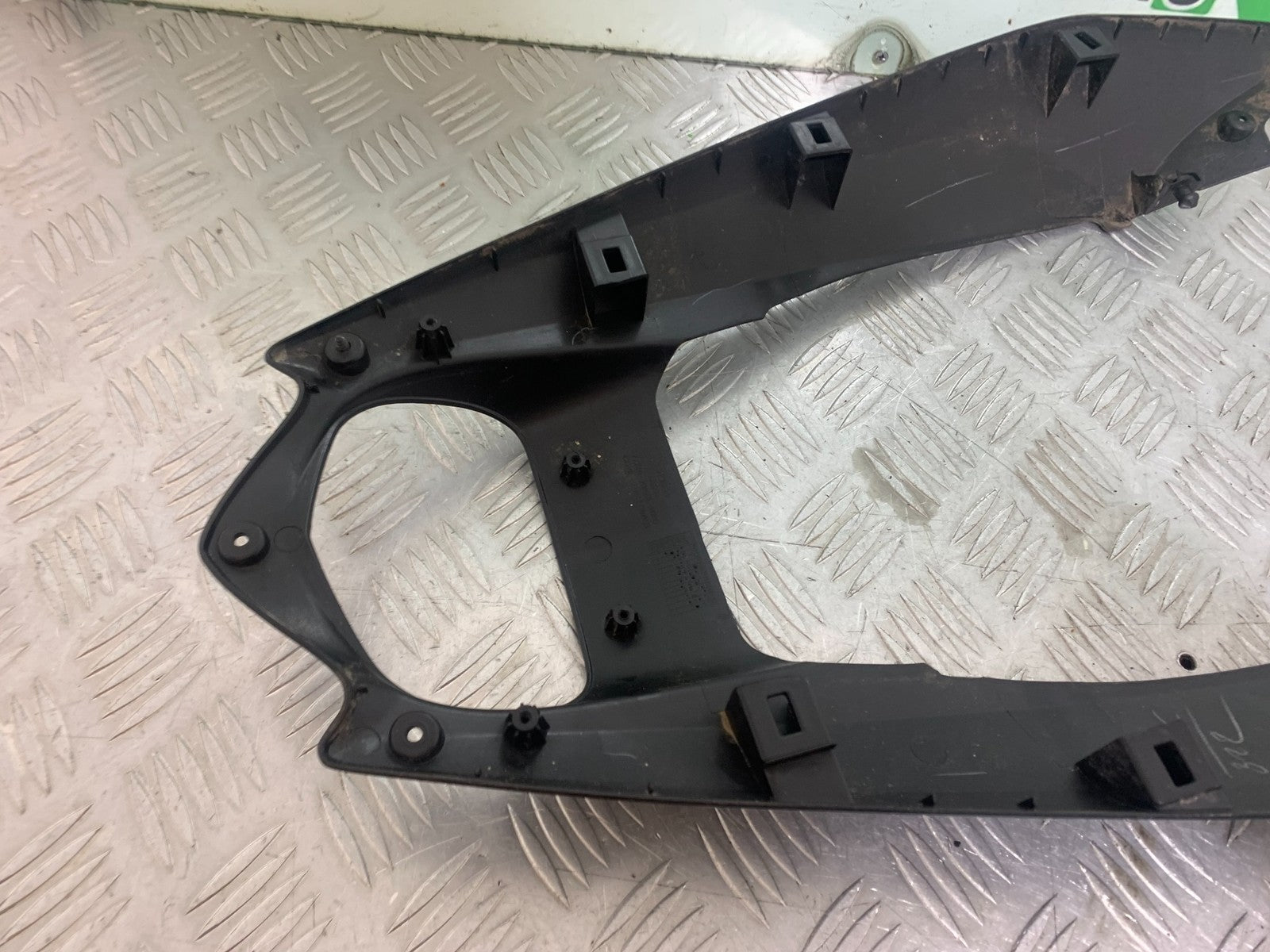 HONDA CBF125 CBF 125 LOWER TAIL PIECE   YEAR 2009-14  (CMB1172)
