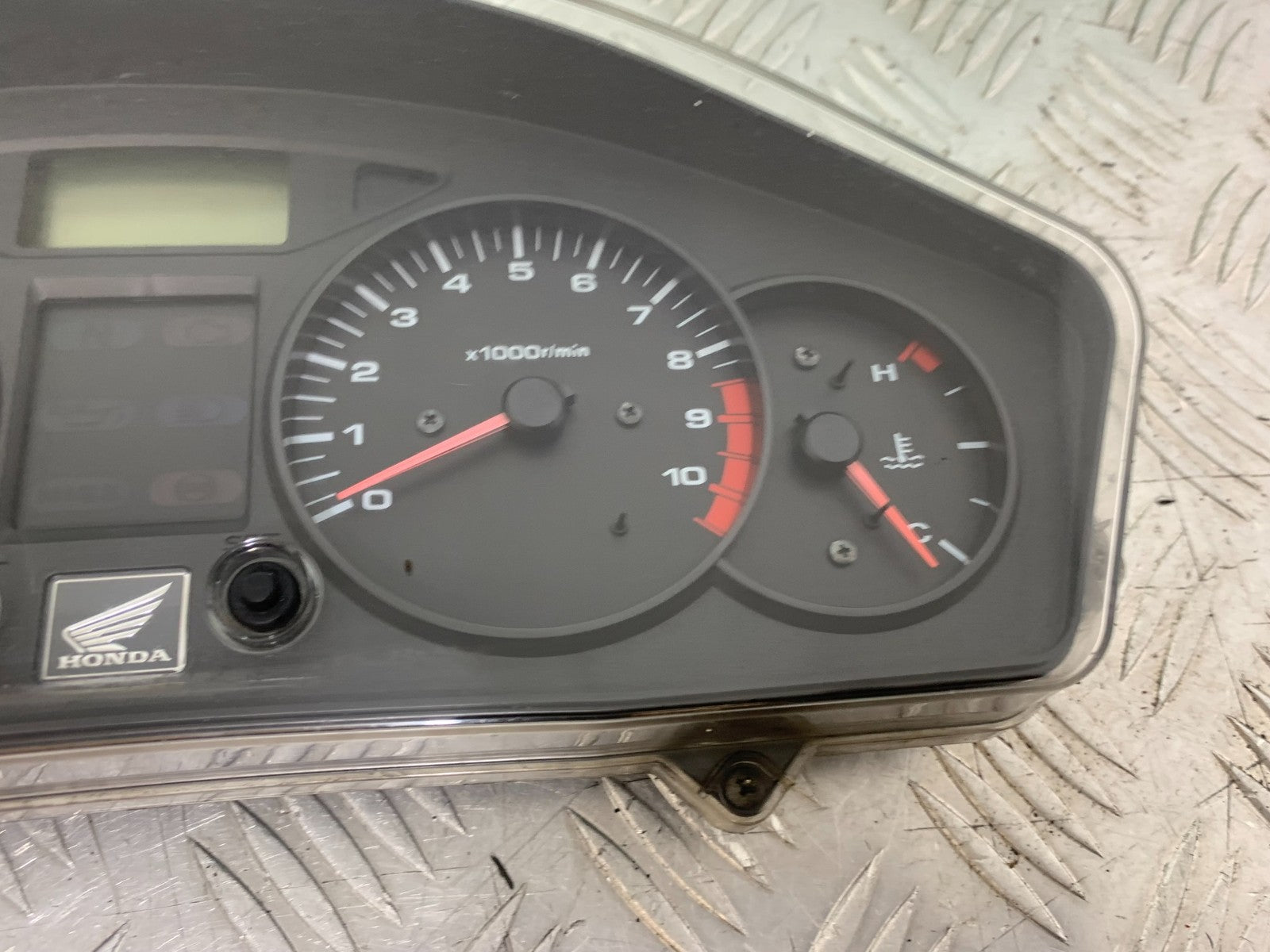 HONDA NT 700 V DEAUVILLE CLOCKS SPEEDO DASH YEAR 2006-2011 (CMB 2013)