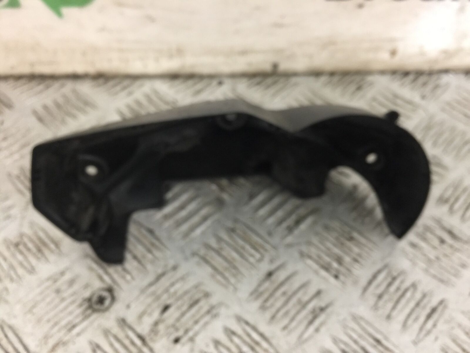 YAMAHA FZ1-N SPEEDO COVER YEAR 2006-2012  (STOCK 787)