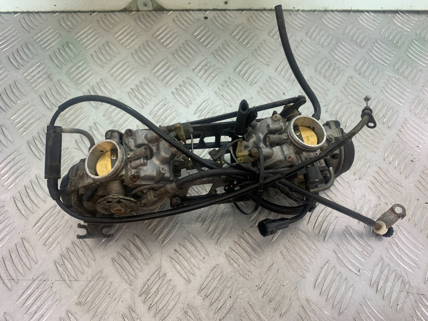 SUZUKI SV650 SV 650 mk1 CARBS  YEAR 1999-2002 (CMB1160)
