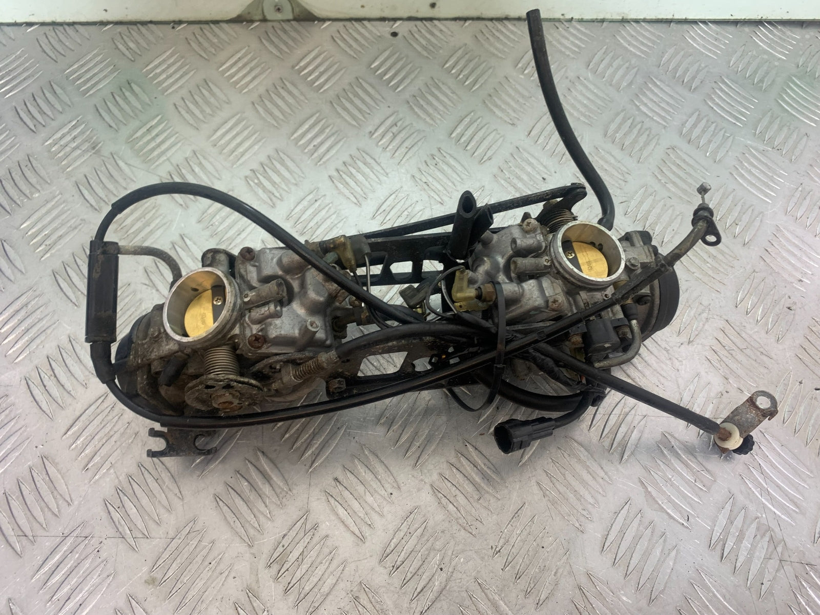 SUZUKI SV650 SV 650 mk1 CARBS  YEAR 1999-2002 (CMB1160)