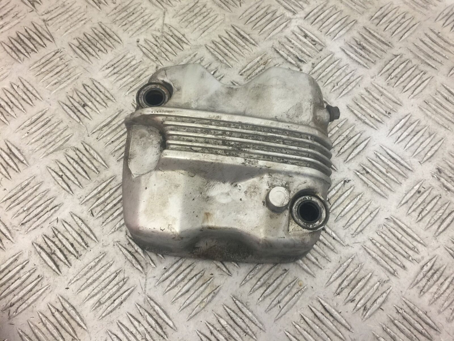 HONDA CBF125 CBF 125 ROCKER  COVER  YEAR 2011 (STOCK 350)
