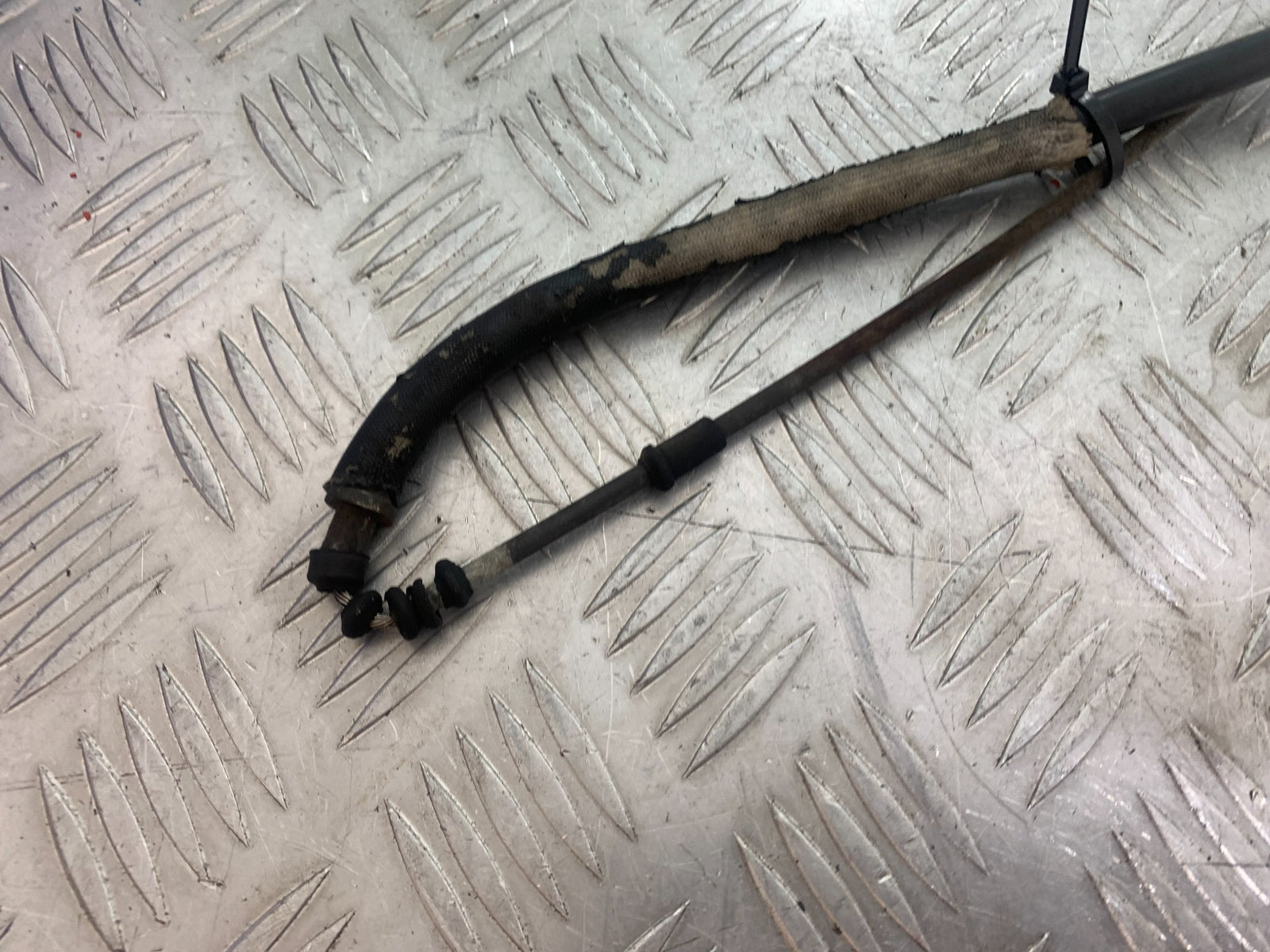 YAMAHA XV535 XV 535 VIRAGO REAR BRAKE CABLE  YEAR 1994-02 (CMB1162)