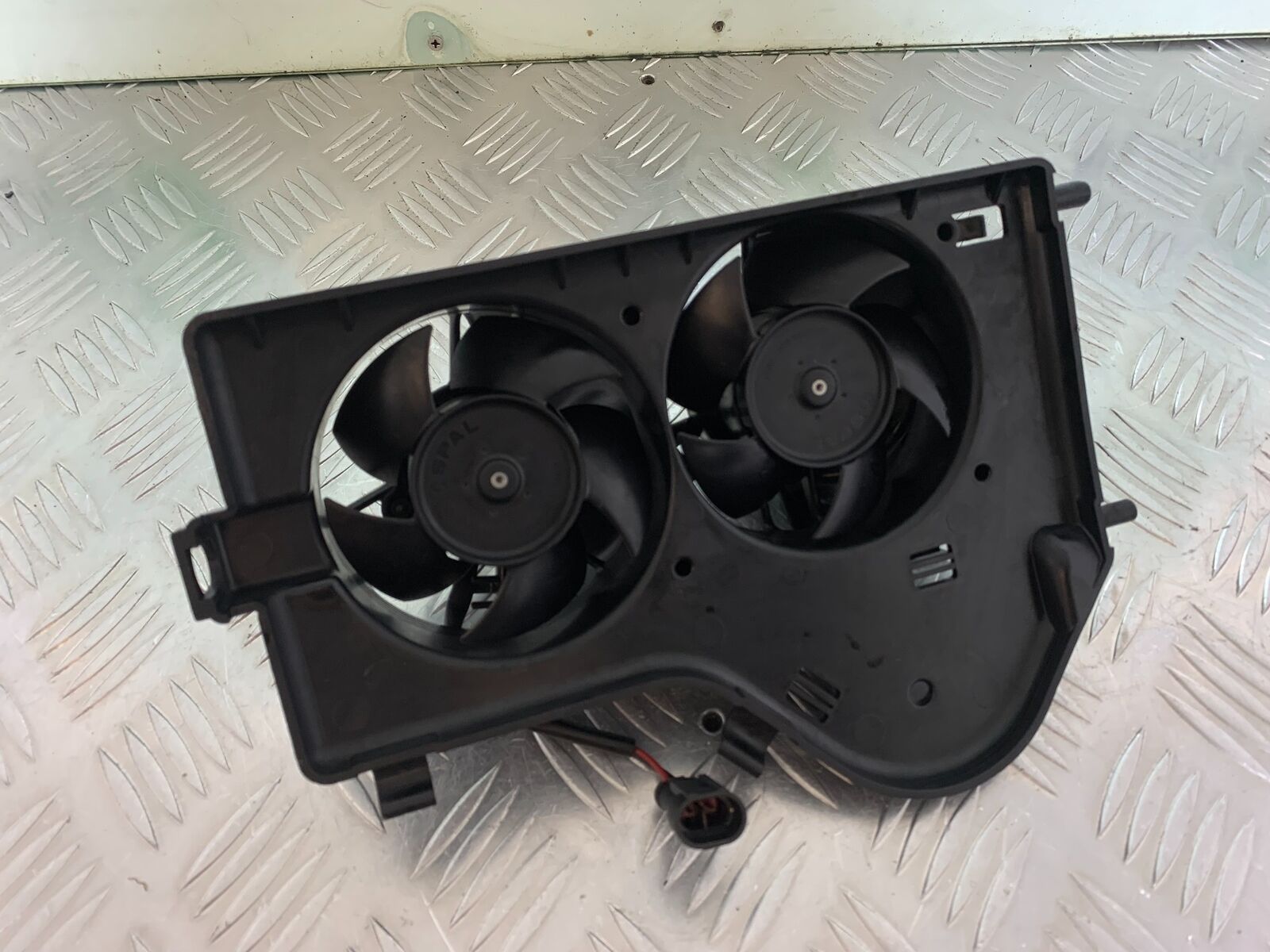 KTM 1290 SUPER DUKE RADIATOR FANS  YEAR 2014-2016 (CMB1006)