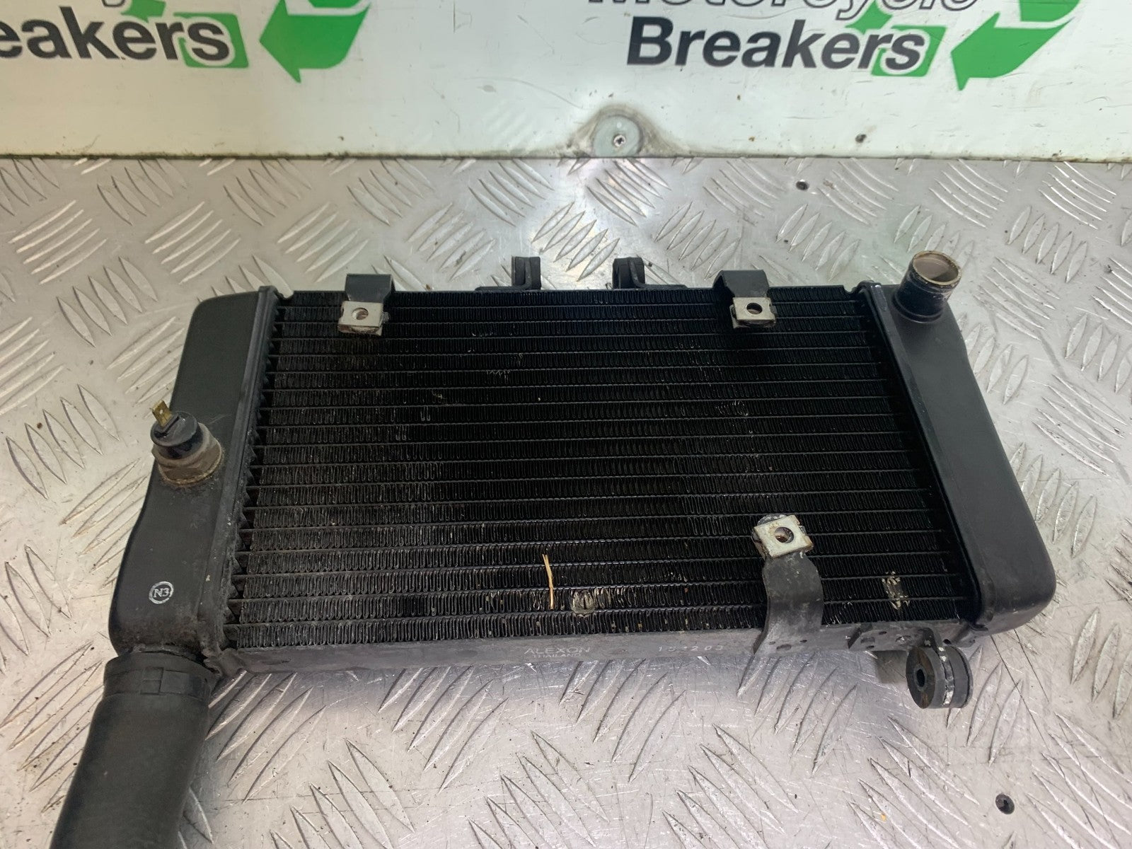 HONDA NT650 V DEAUVILLE RADIATOR  YEAR 1998-01 (CMB1320)