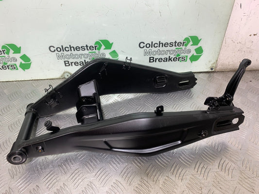 TRIUMPH TRIDENT 660 SWINGARM  YEAR 2021-2024 (CMB1295)