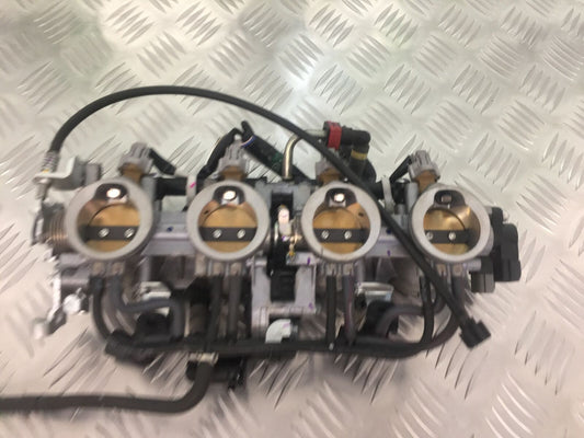 KAWASAKI VERSYS 1000 KLZ 1000 THROTTLE BODIES  YEAR  2015-2018 (STOCK 912)