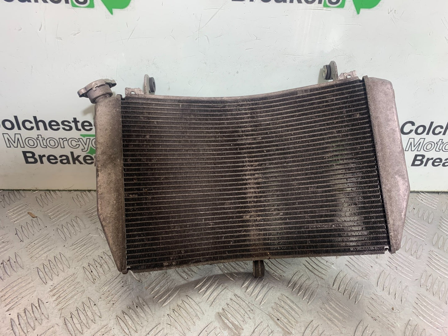 YAMAHA YZF R1 14 B BIG BANG RADIATOR   2009-14 (CMB1175)