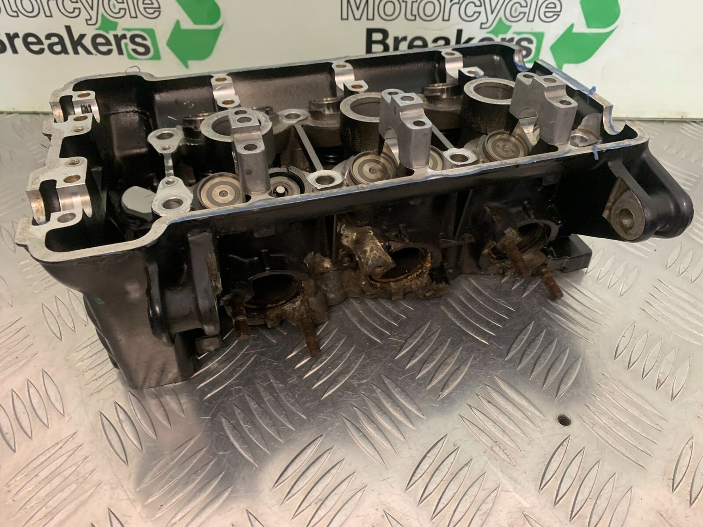 TRIUMPH 885 TIGER CYLINDER HEAD YEAR 2000