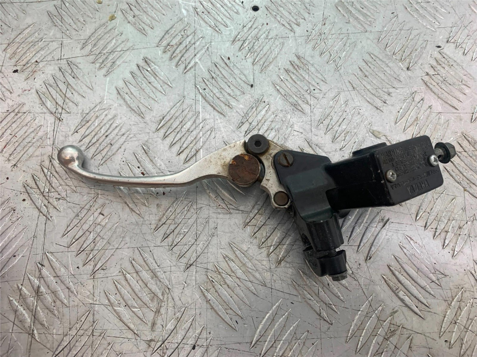 YAMAHA YZF1000 THUNDERACE CLUTCH MASTER CYLINDER  YEAR 1997-2000 (CMB1204)