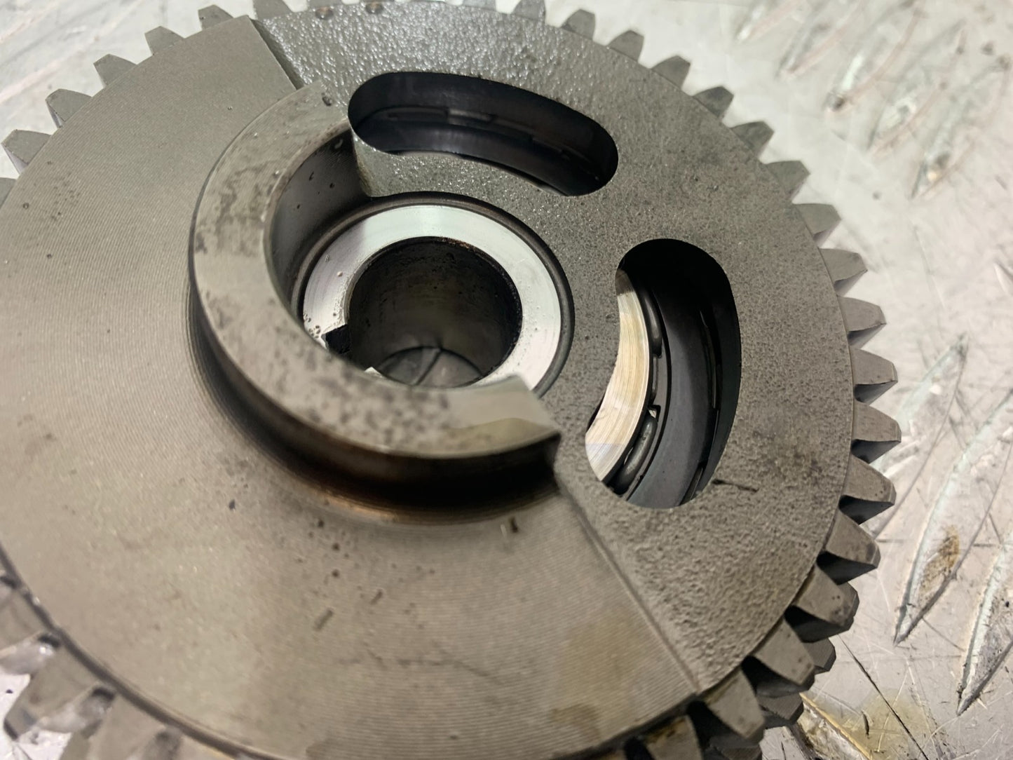 APRILIA TUONO 1000 V4R STARTER CLUTCH YEAR 2011-13  (CMB1316)