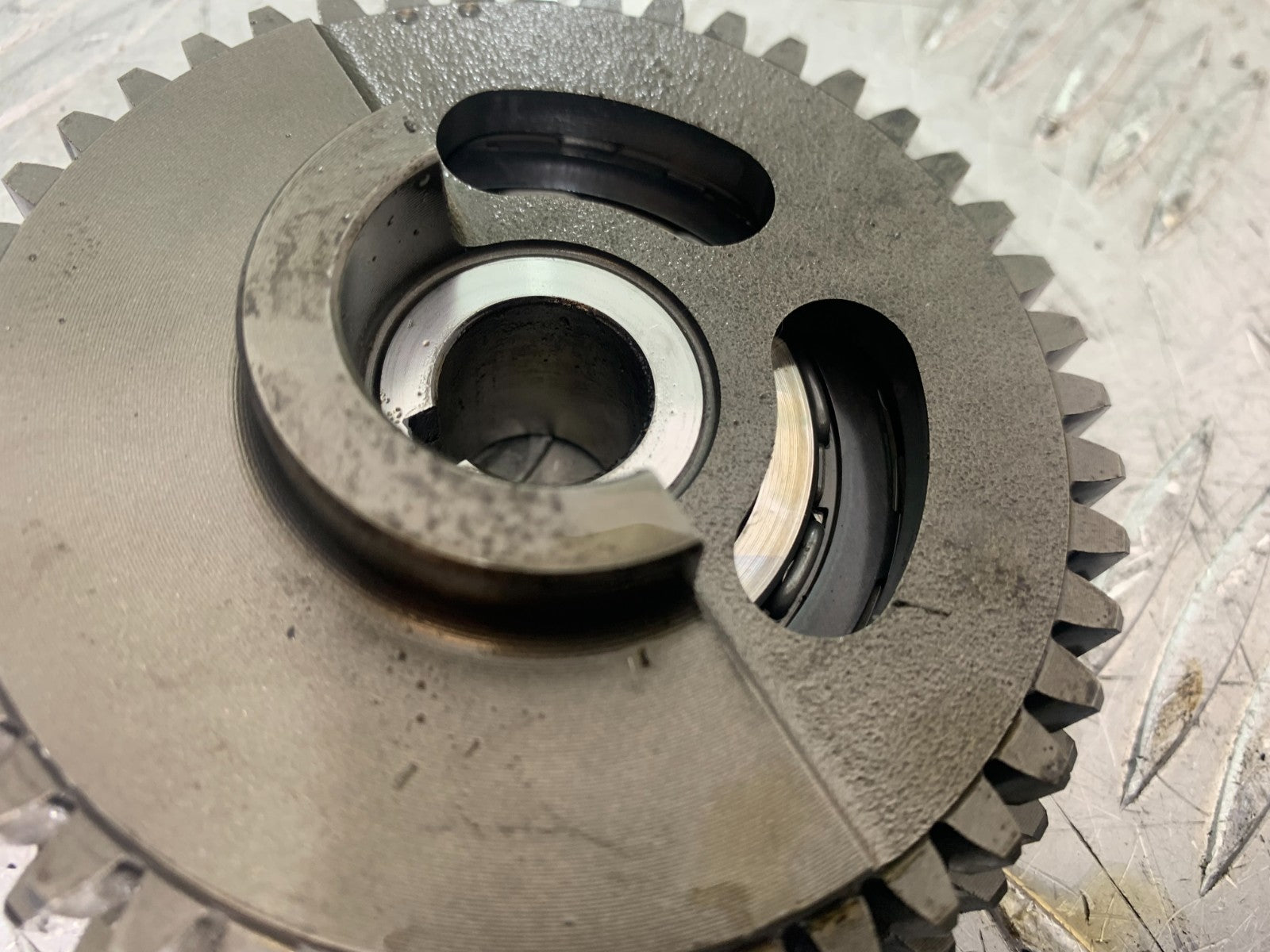 APRILIA TUONO 1000 V4R STARTER CLUTCH YEAR 2011-13  (CMB1316)