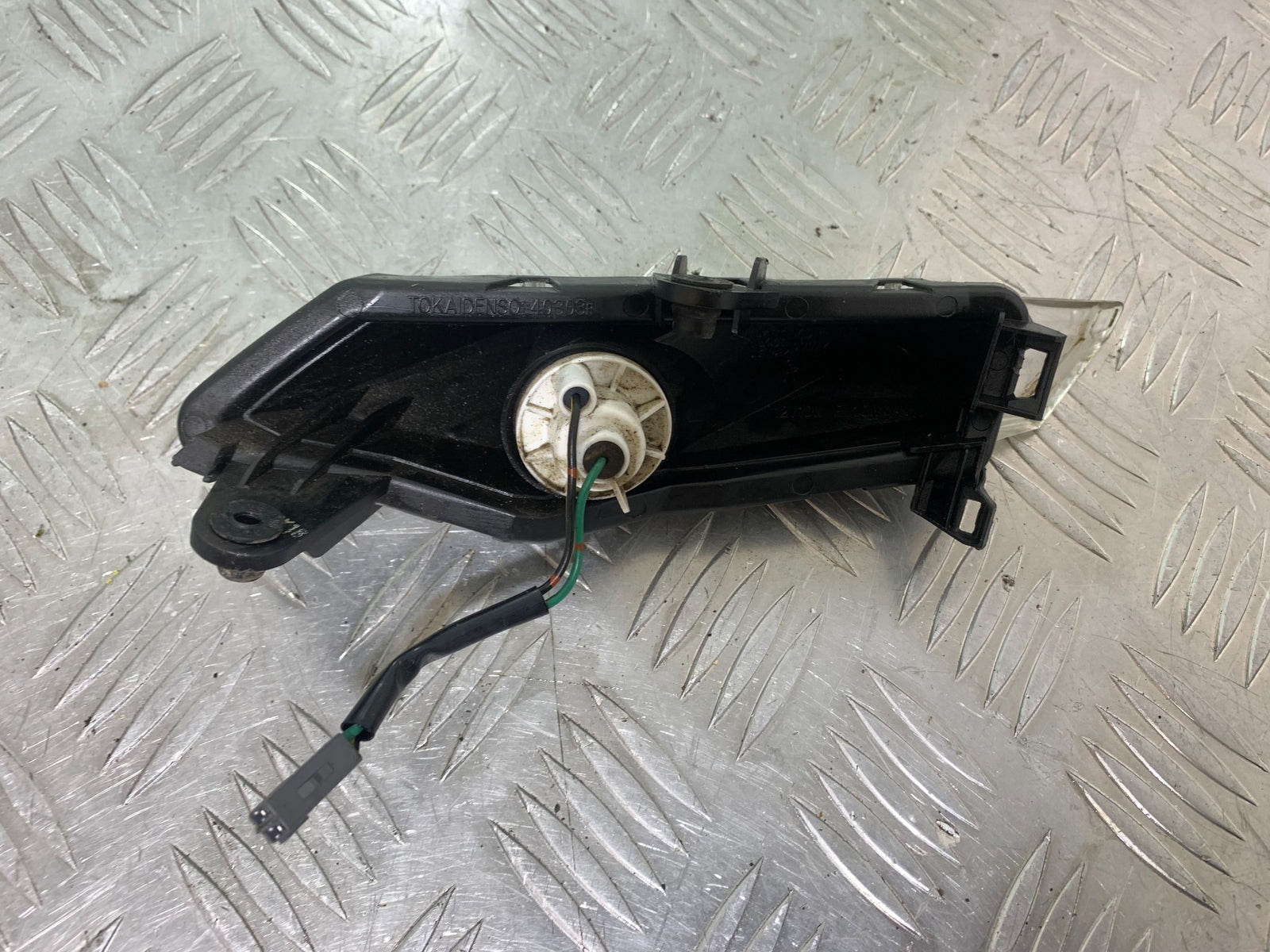 KAWASAKI ZX10R ZX 10R RIGHT REAR INDICATOR  YEAR 2011-2015 (CMB1154)