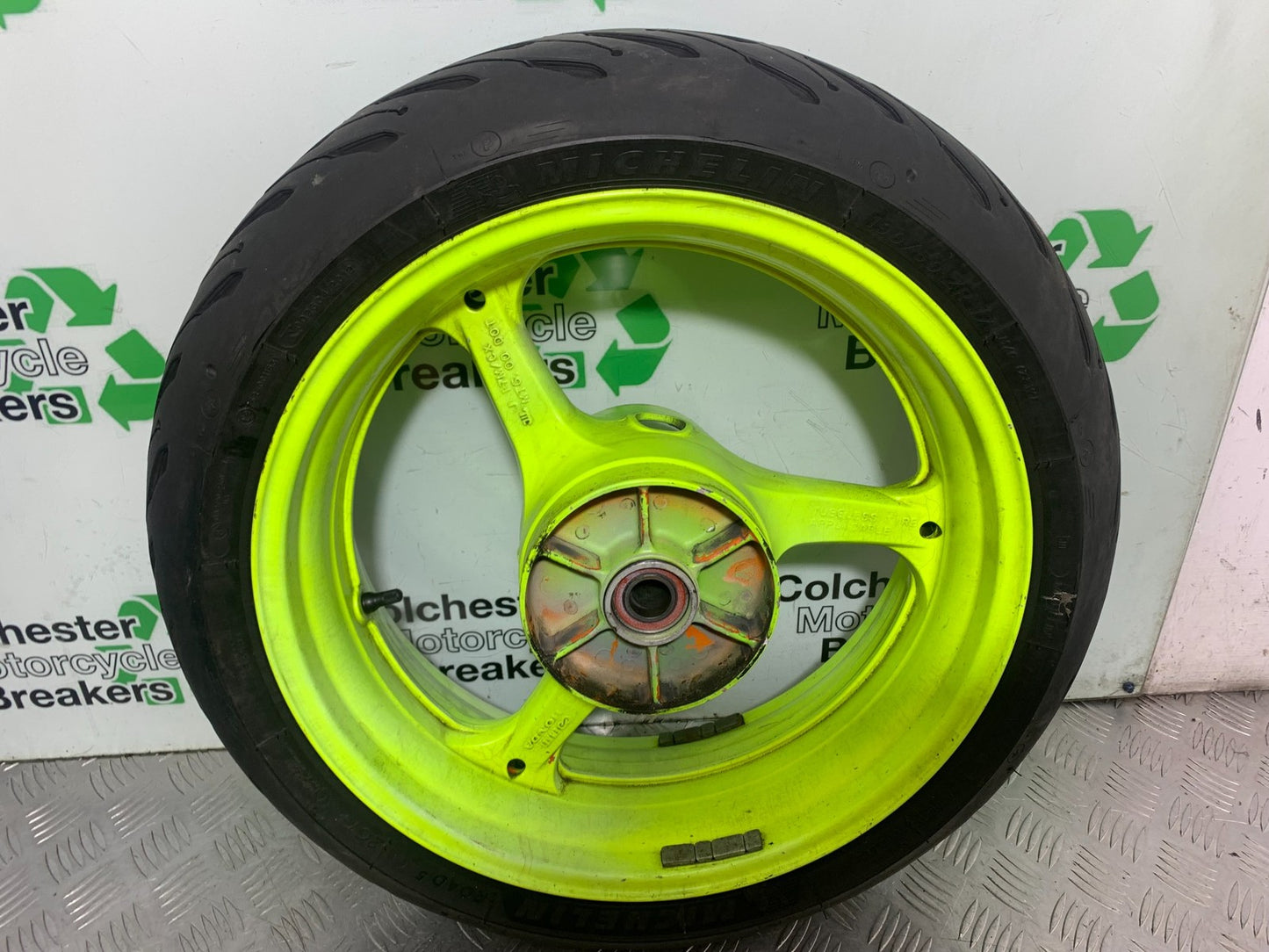 HONDA CBR1000 rr FIREBLADE REAR WHEEL YEAR 2006 (CMB1220)