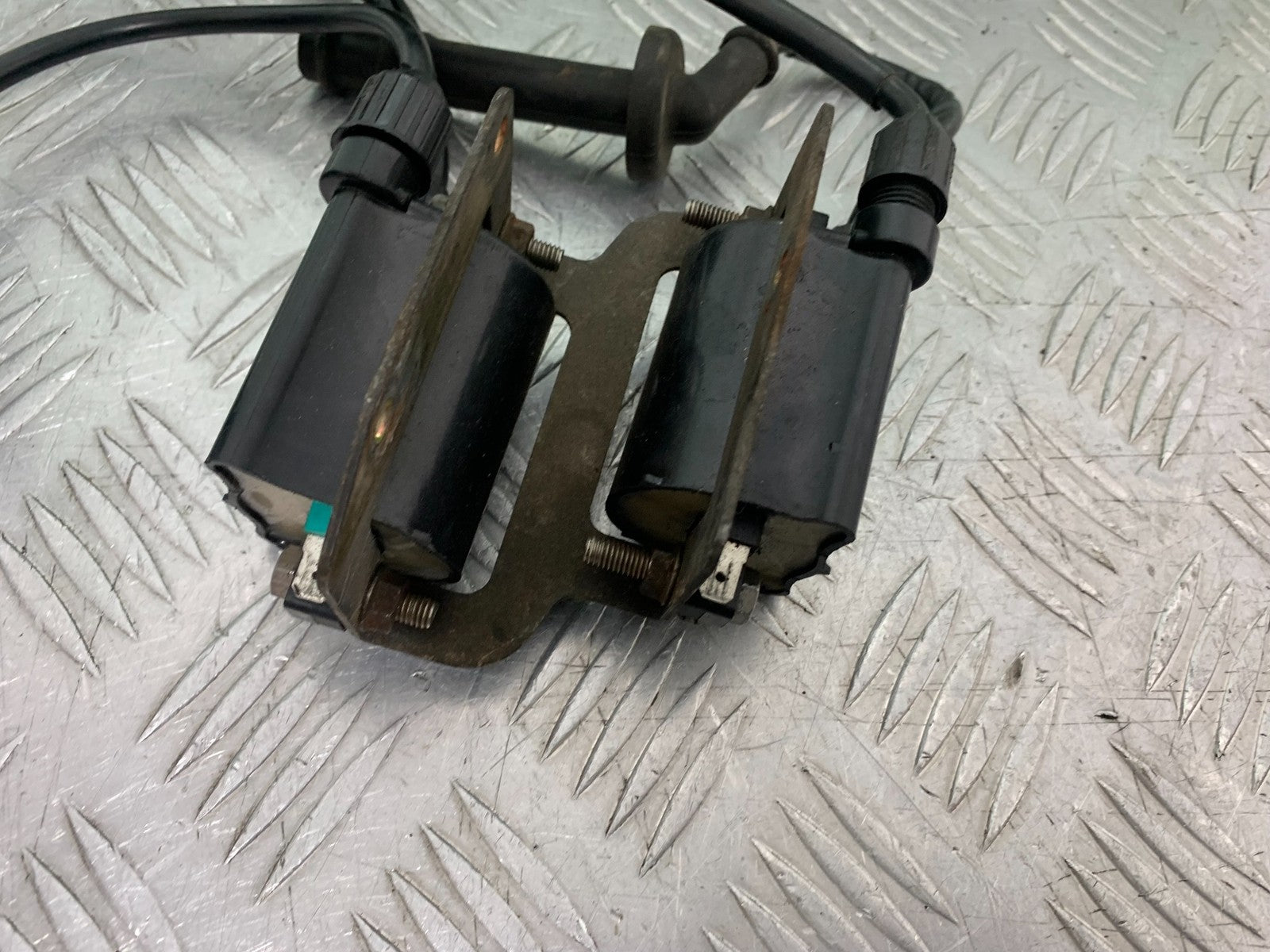 HONDA CB600 CB 600 HORNET COILS AND CAPS  YEAR 1998-2002 (CMB1297)