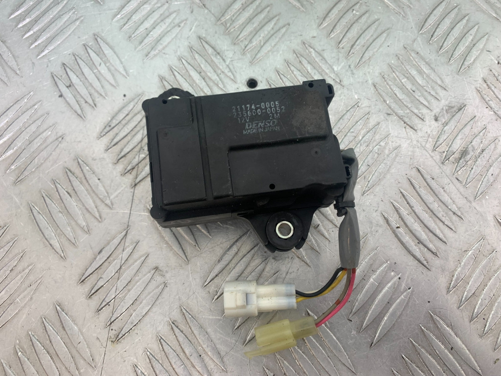 KAWASAKI ZX6R SERVO MOTOR   YEAR 2009-2012 (CMB1136)