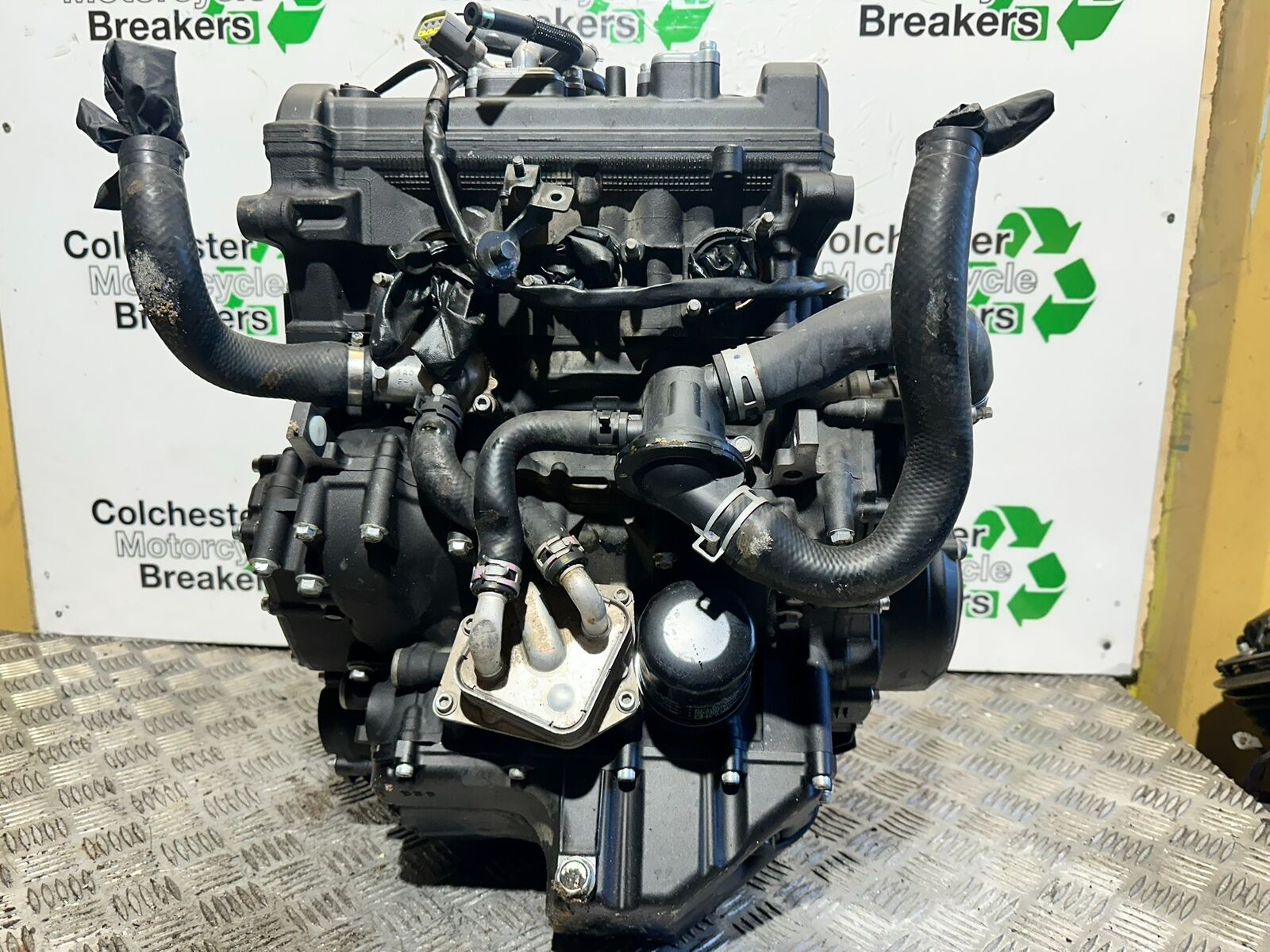 YAMAHA XSR900 XSR 900 MTM 850 ENGINE (1,594 MILES) YEAR 2021-2022 (CMB1073)