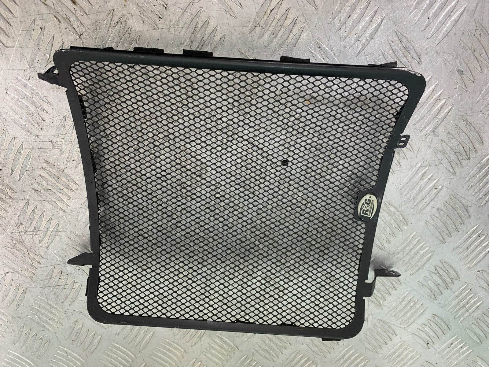 MV AGUSTA 675 F3 R&G RADIATOR GRILL  YEAR 2012-2016 (CMB1302)