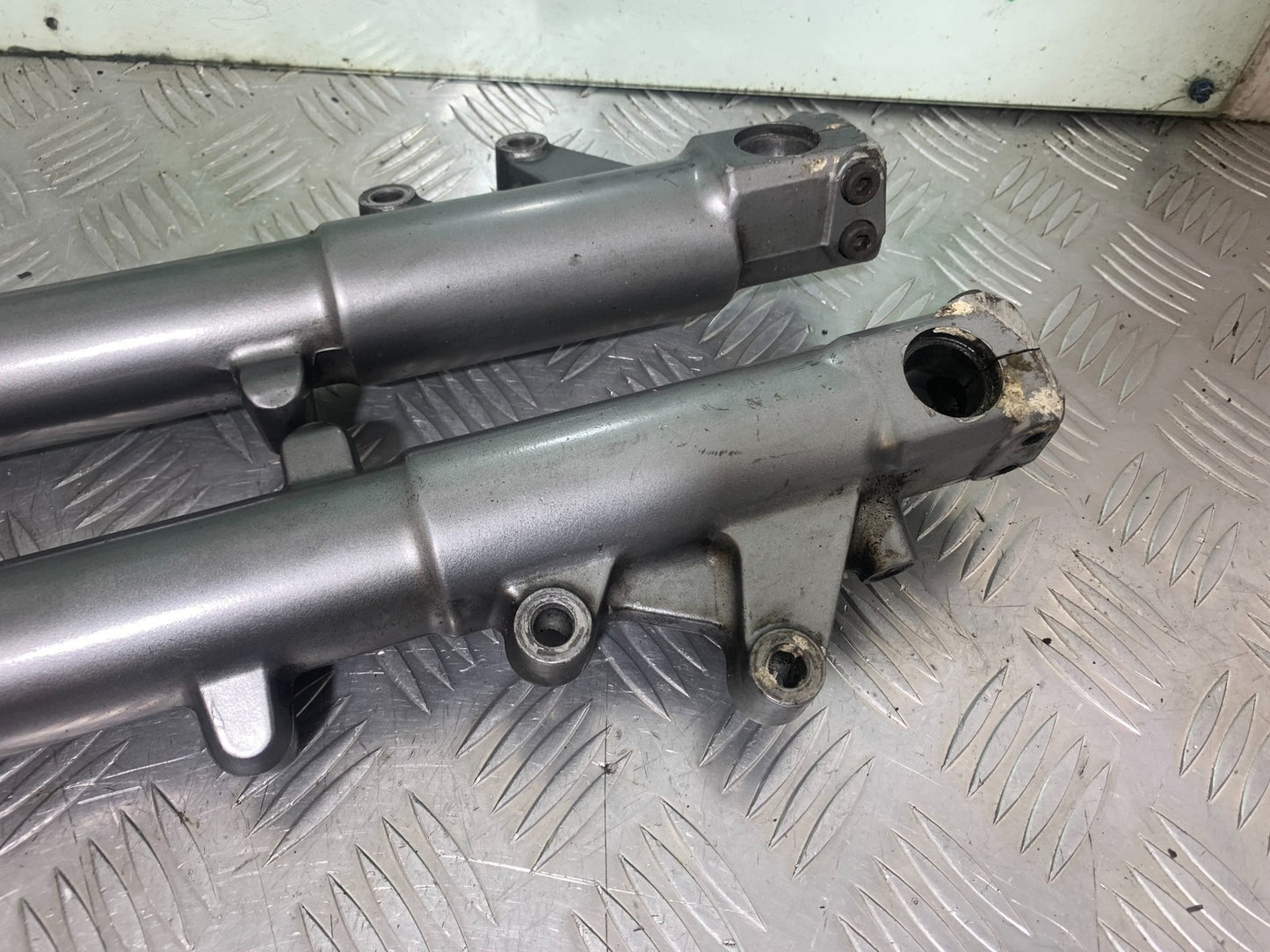 KAWASAKI ZX6R ZX6 F FORKS   YEAR 1995-1997 (CMB1169)