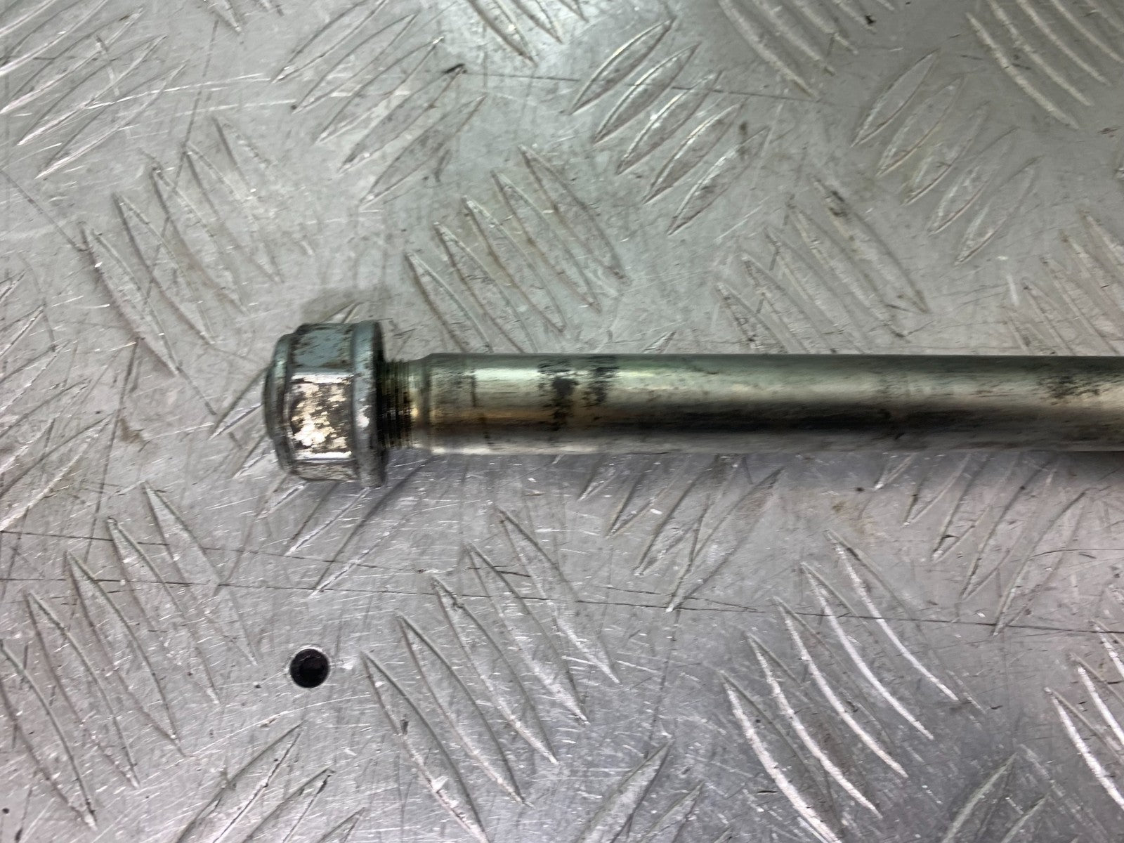 HONDA VFR800 PRE V-TEC SWINGARM SPINDLE  YEAR 1998-2001 (CMB1233)