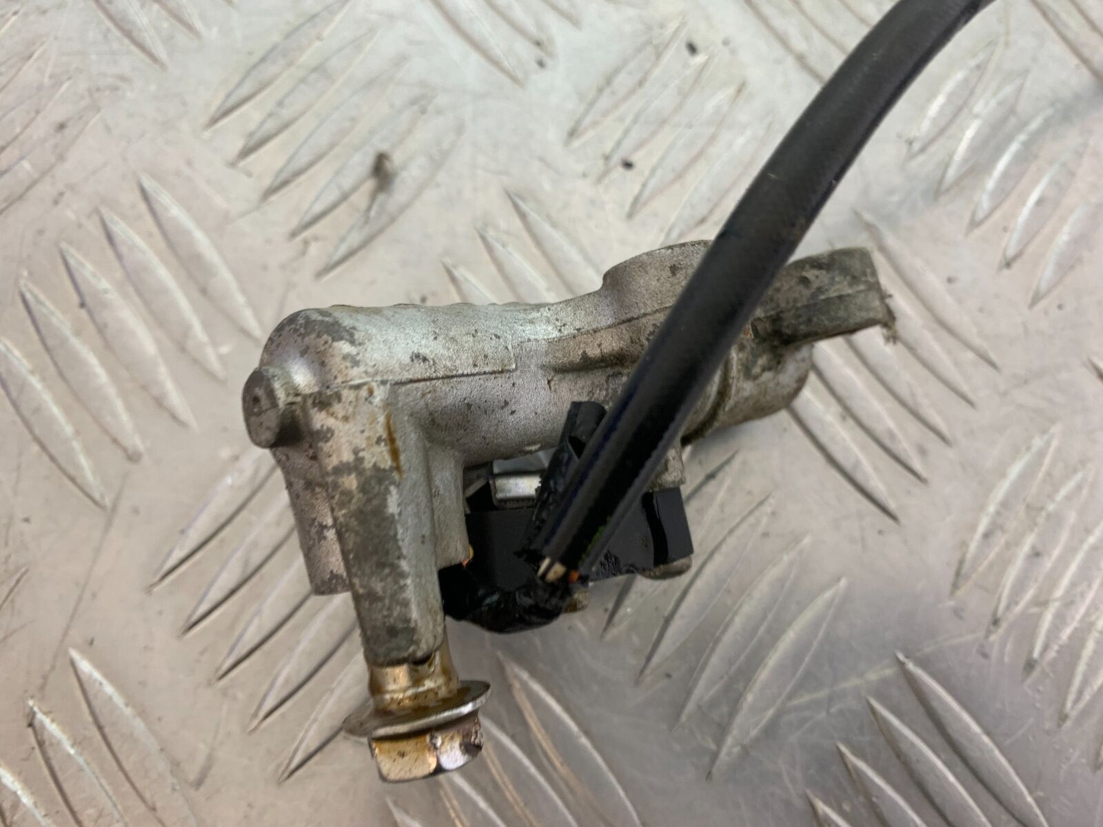 SUZUKI VS1400 VS 1400 INTRUDER REAR MASTER CYLINDER  YEAR 1988 (CMB1077)