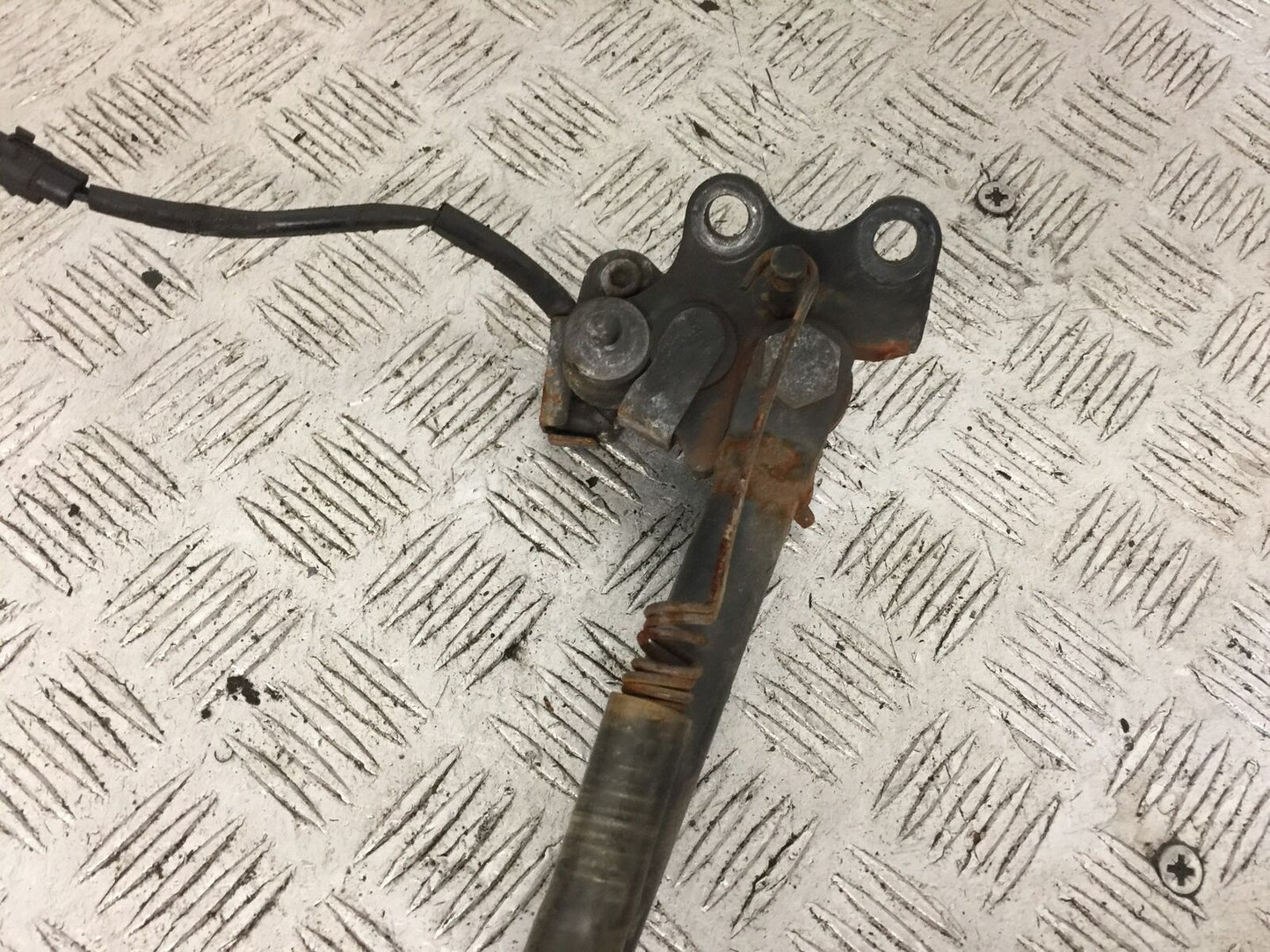 KAWASAKI ZX6R SIDE STAND  YEAR 2009-2012  (STOCK 897)