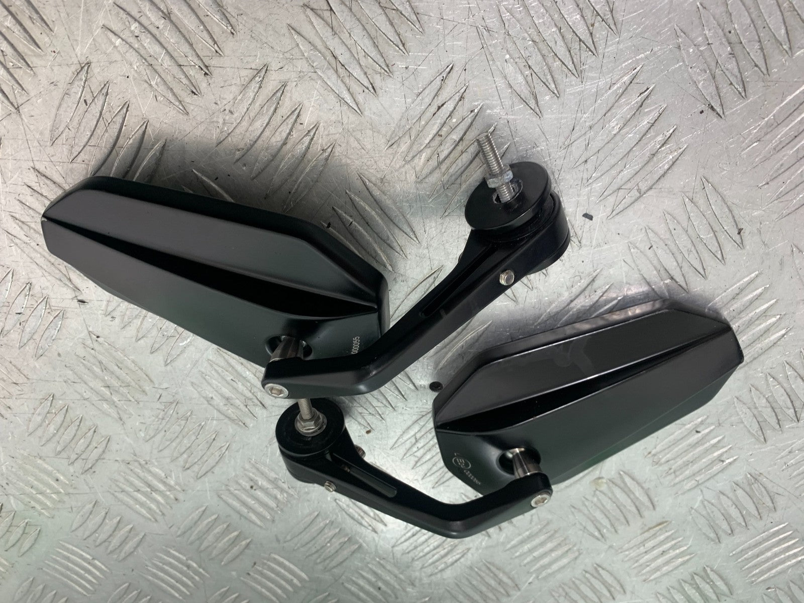 TRIUMPH 675 STREET TRIPLE RX HANDLEBAR MIRRORS   2015- 2017 (CMB1299)