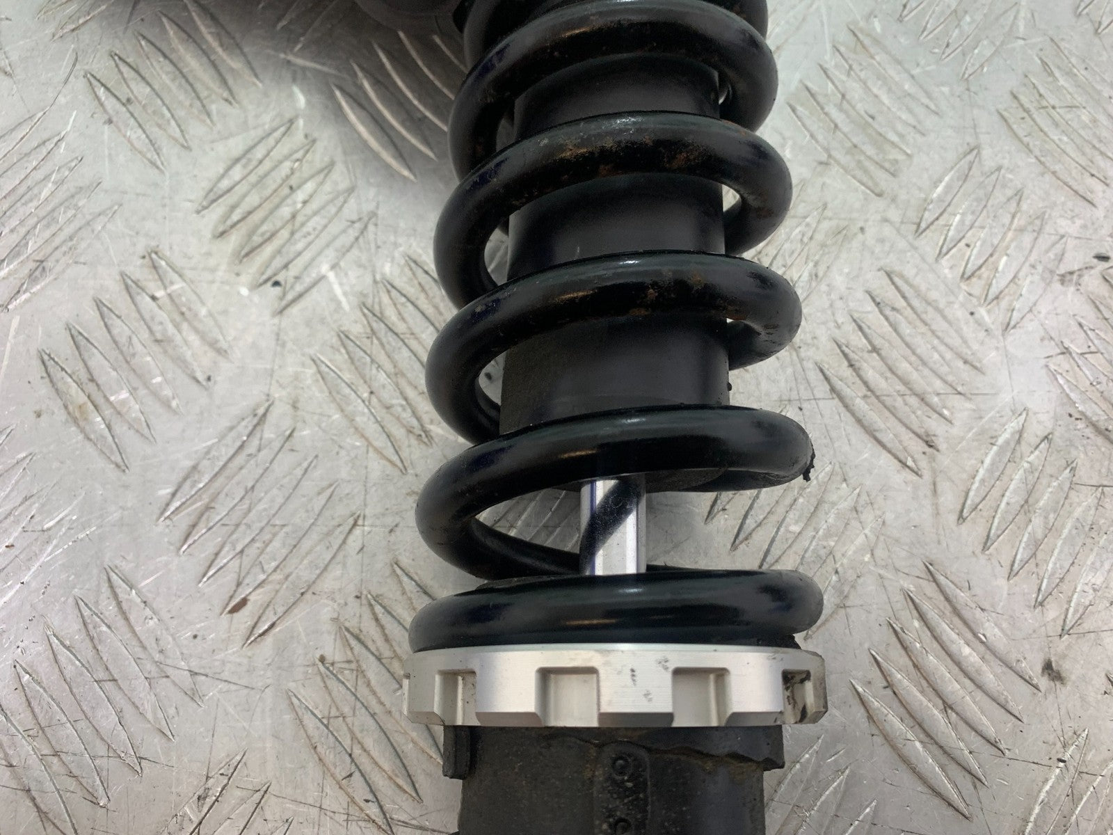 HONDA CBR1000 rr FIREBLADE REAR SHOCK  YEAR 2012-2016 (CMB1198)