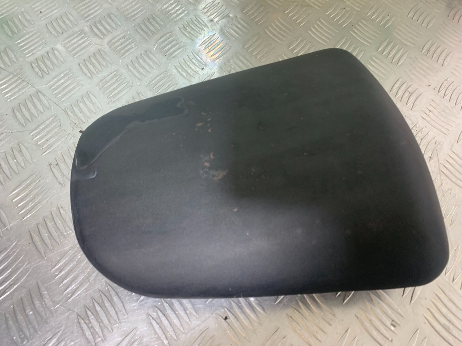 KAWASAKI ZX6R ZX6 J REAR SEAT YEAR 2000 (CMB1129)