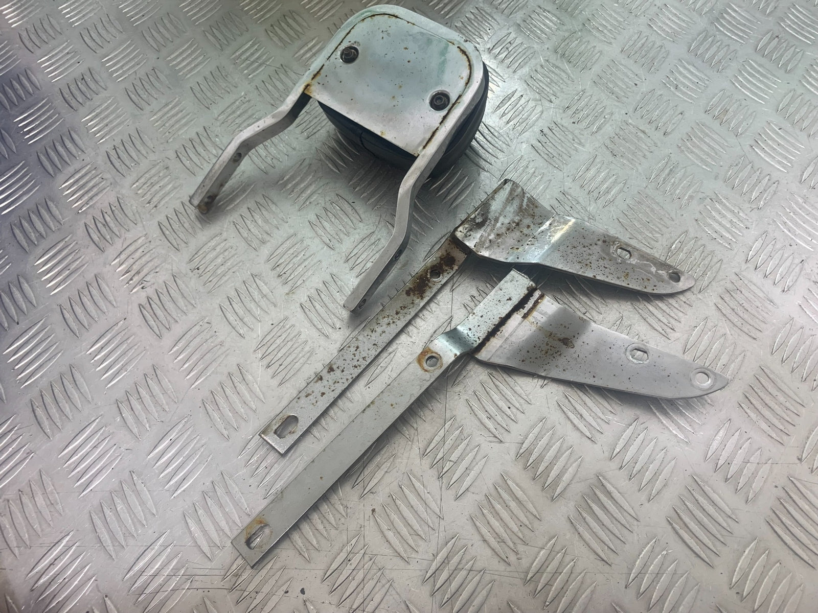 PIONEER XF250 BACK REST  YEAR 2009 (CMB1143)