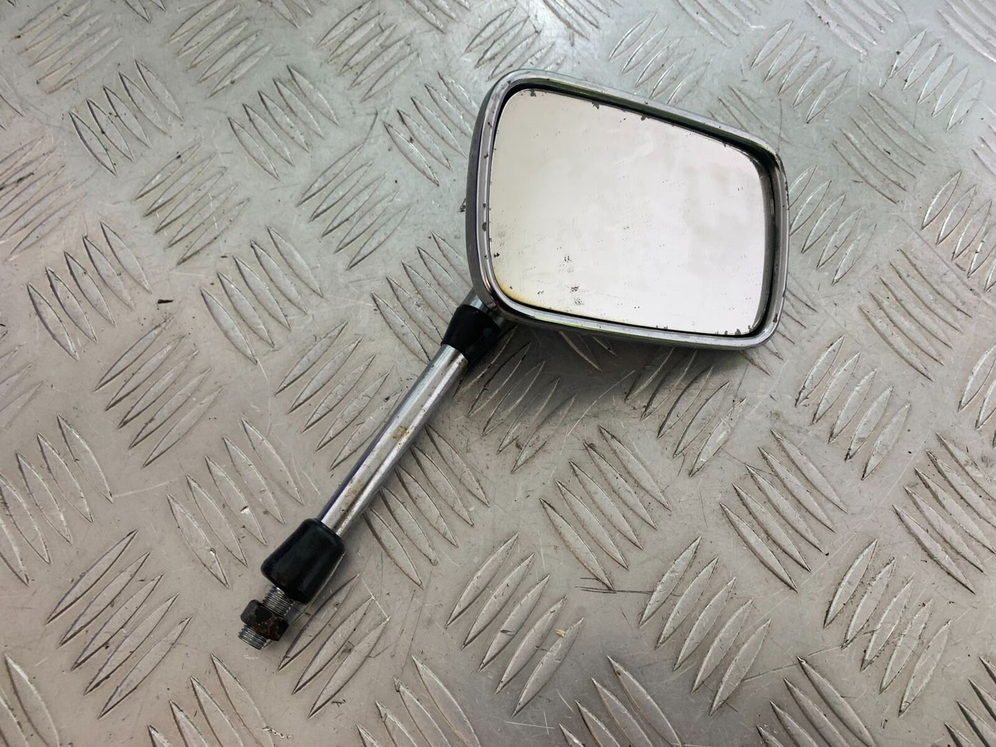 SUZUKI GSF1250 GSF 1250 BANDIT RIGHT MIRROR  YEAR 2010-14 (CMB1092)