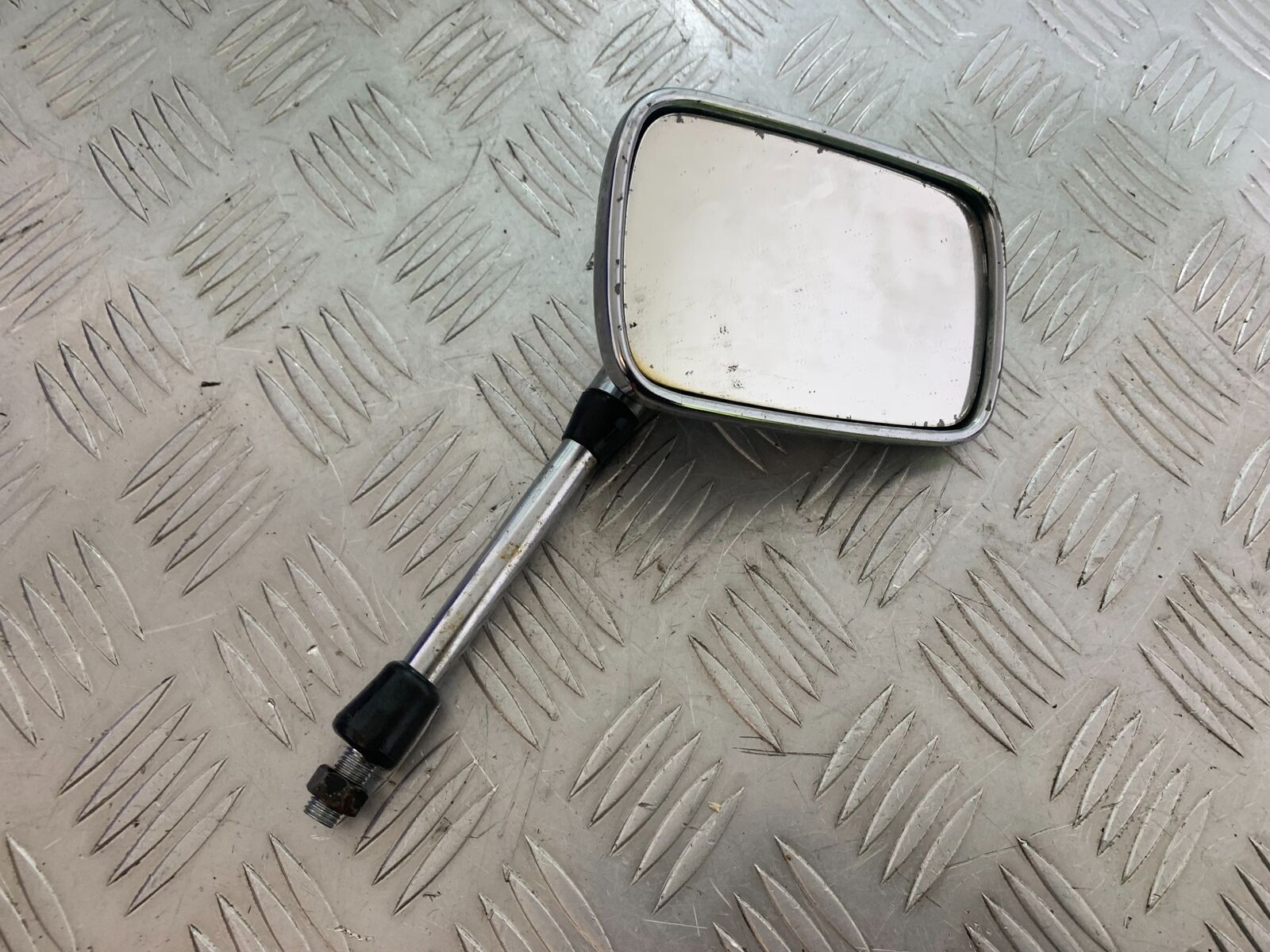 SUZUKI GSF1250 GSF 1250 BANDIT RIGHT MIRROR  YEAR 2010-14 (CMB1092)