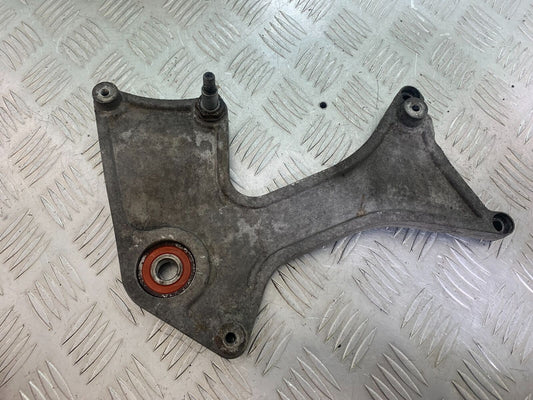 PIAGGIO VESPA GTS 300 EXHAUST BRACKET  YEAR 2010 (CMB1062)