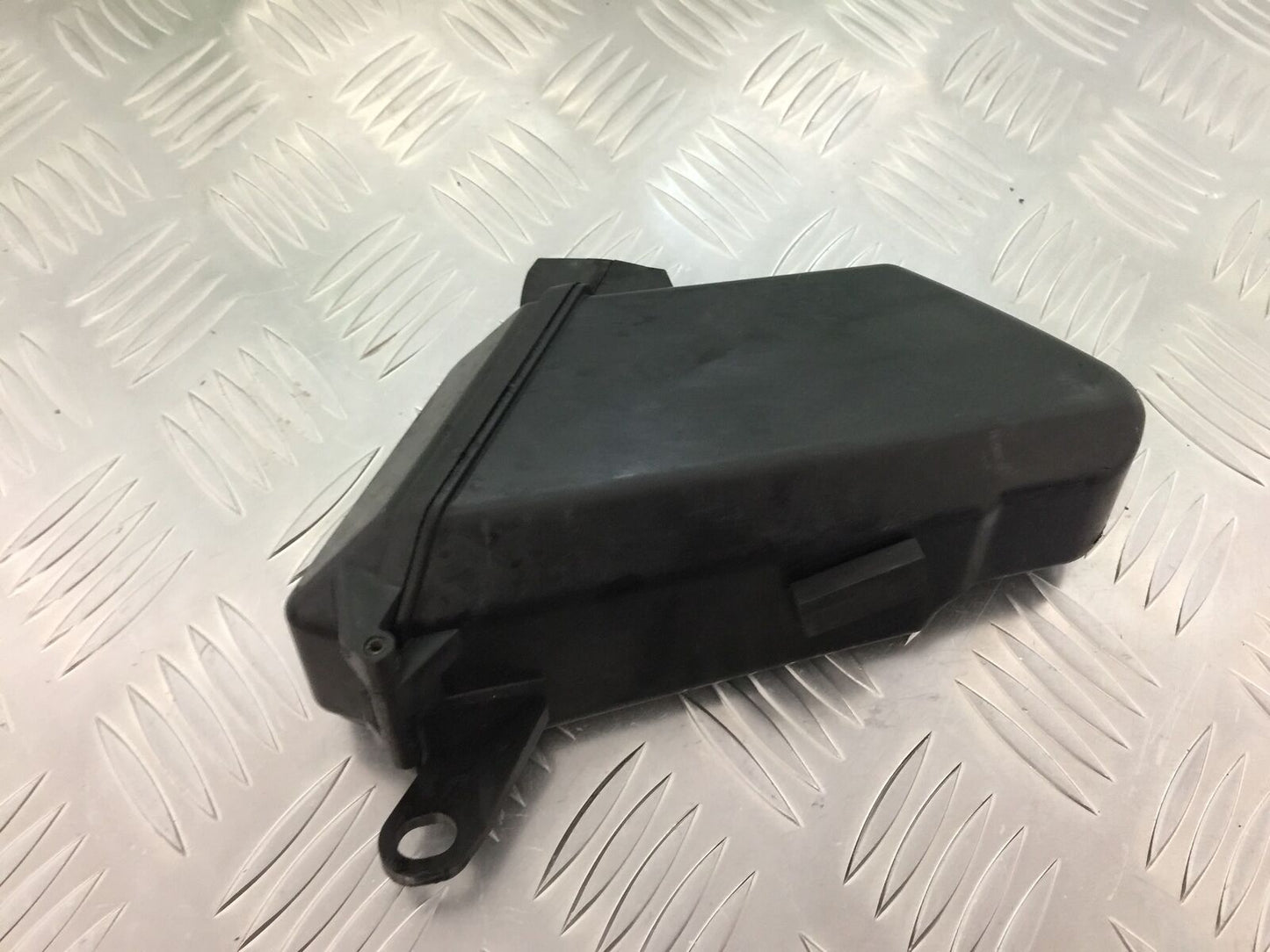 HONDA CBR600 RR TOOL BOX  YEAR 2005-2006 (STOCK 933)