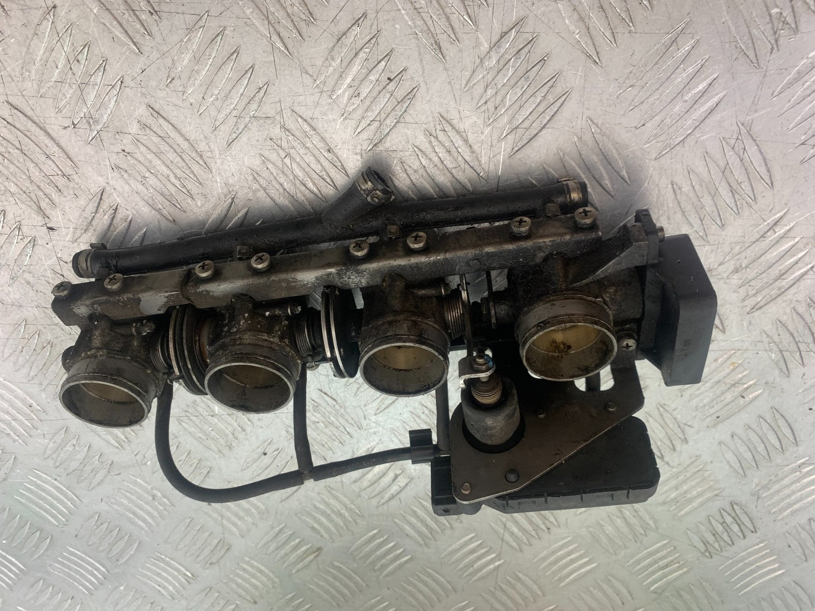 BMW K1200 K 1200 LT THROTTLE BODIES YEAR 1999-07 (CMB1271)