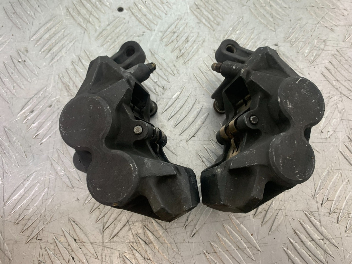 YAMAHA YZF R1 4XV FRONT BRAKE CALIPERS  YEAR 1998-99 (CMB1291)