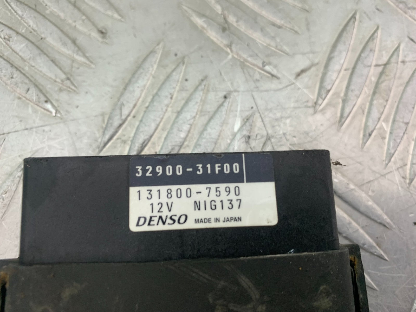 SUZUKI GSF600 GSF 600 BANDIT CDI UNIT   2000-2004 (CMB1269)