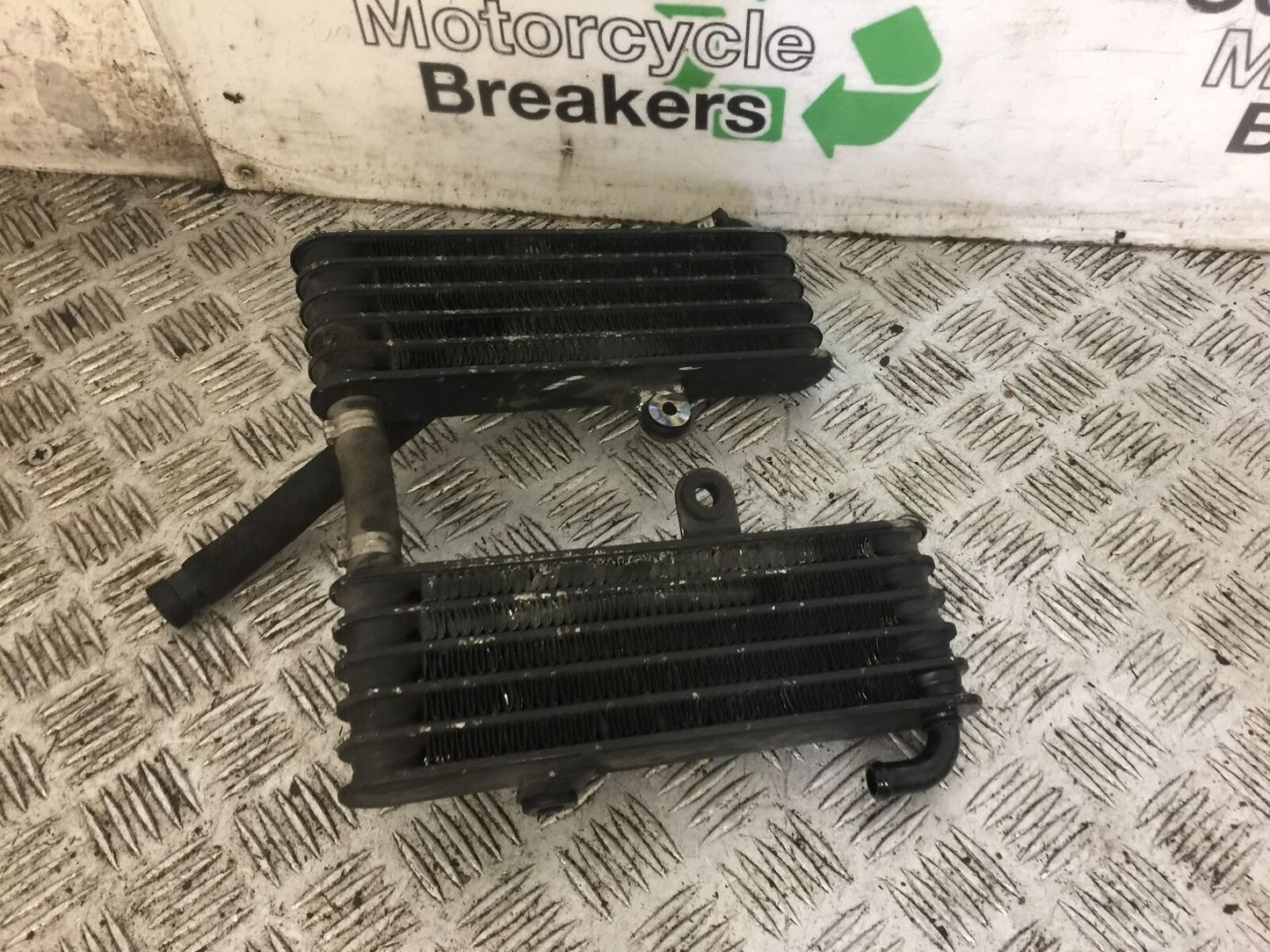 APRILIA RSV1000 RSV 1000 MILLE OIL COOLER YEAR 2006-10 (STOCK 713)