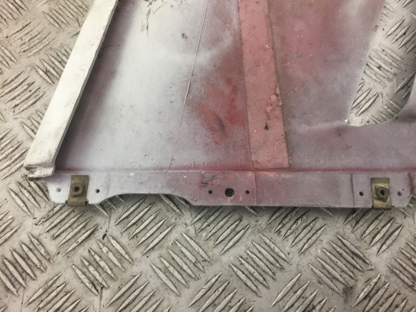 SUZUKI GSXR750 SLINGSHOT LEFT MIDDLE FAIRING PANEL  YEAR 1989 (STOCK 486)