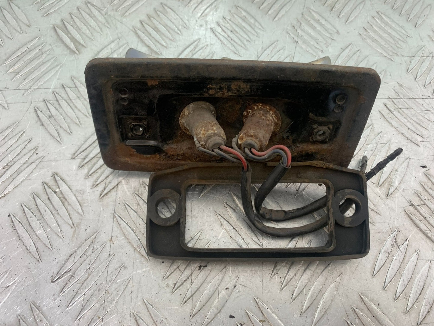 KAWASAKI GT550 GT 550 REAR LIGHT   YEAR 1989-1994
