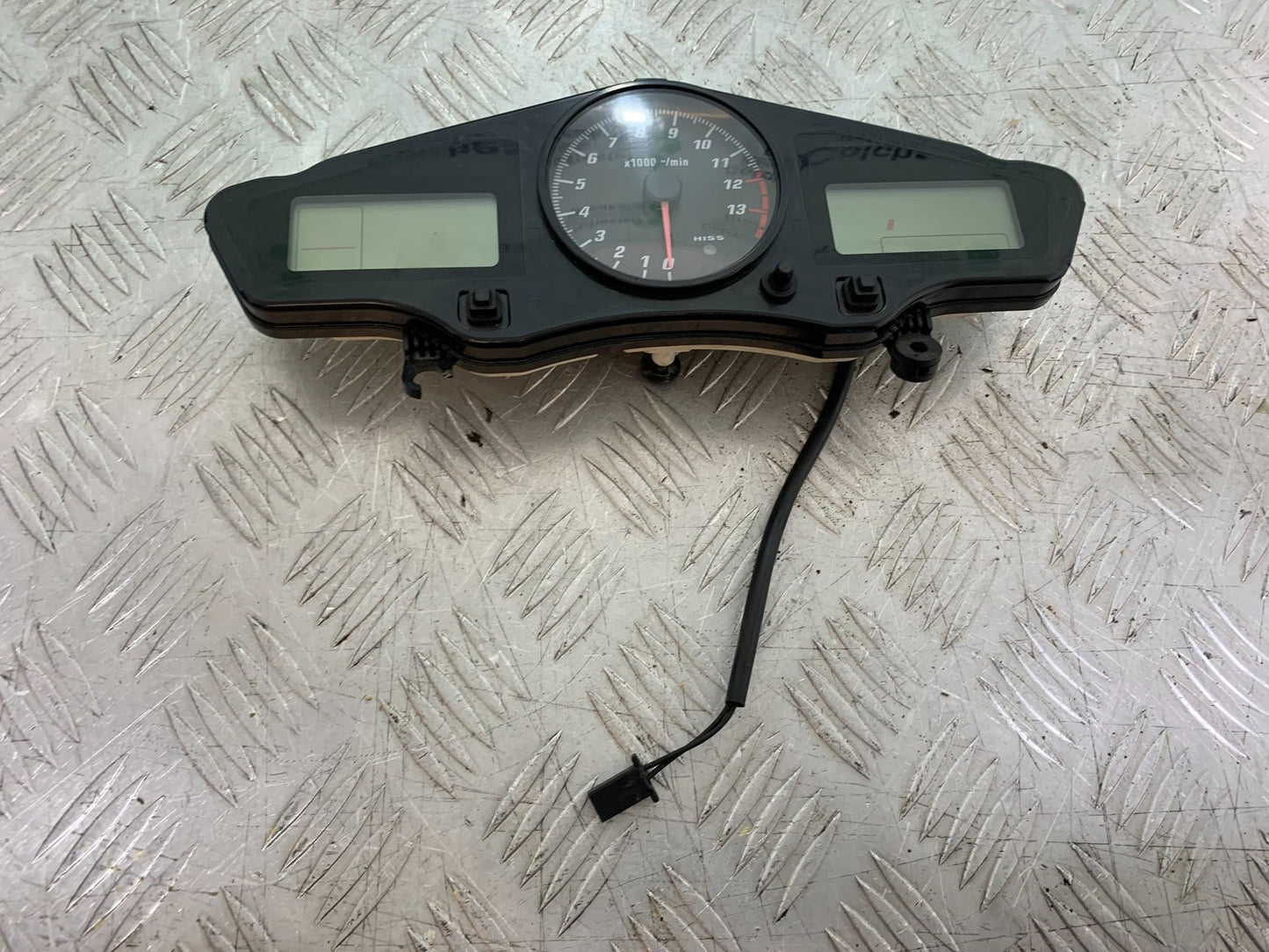 HONDA VFR800 VFR 800 V-TEC CLOCKS SPEEDO DASH  YEAR 2002 -09 (CMB1296)