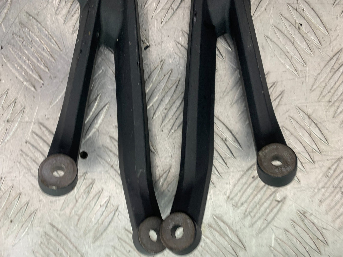 TRIUMPH 675 STREET TRIPLE RX REAR HANGER AND PEGS   2015- 2017 (CMB1299)