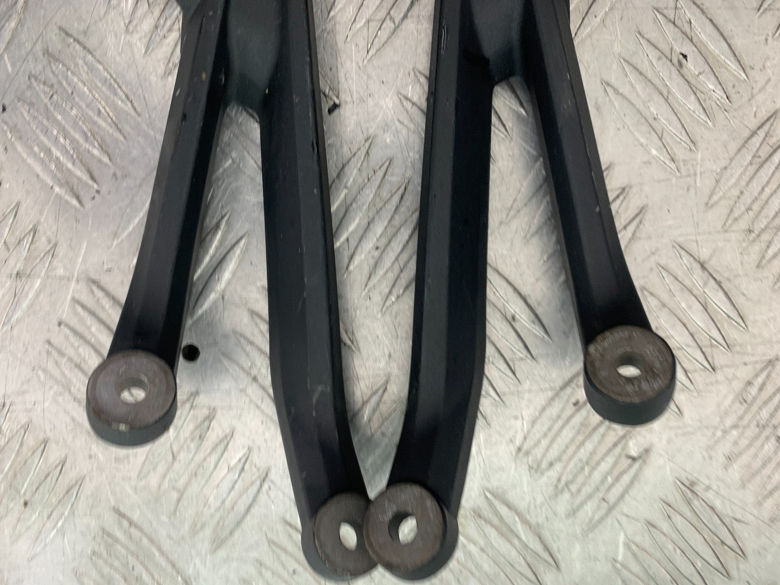 TRIUMPH 675 STREET TRIPLE RX REAR HANGER AND PEGS   2015- 2017 (CMB1299)