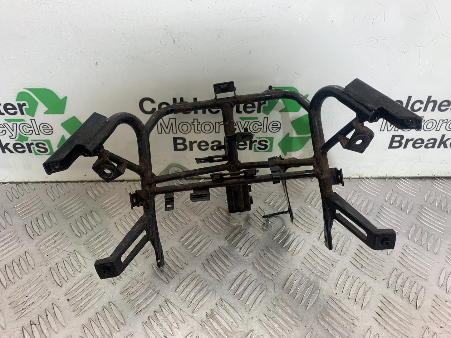 KAWASAKI J125 J125 FAIRING BRACKET  YEAR 2016-2020 (CMB1158)