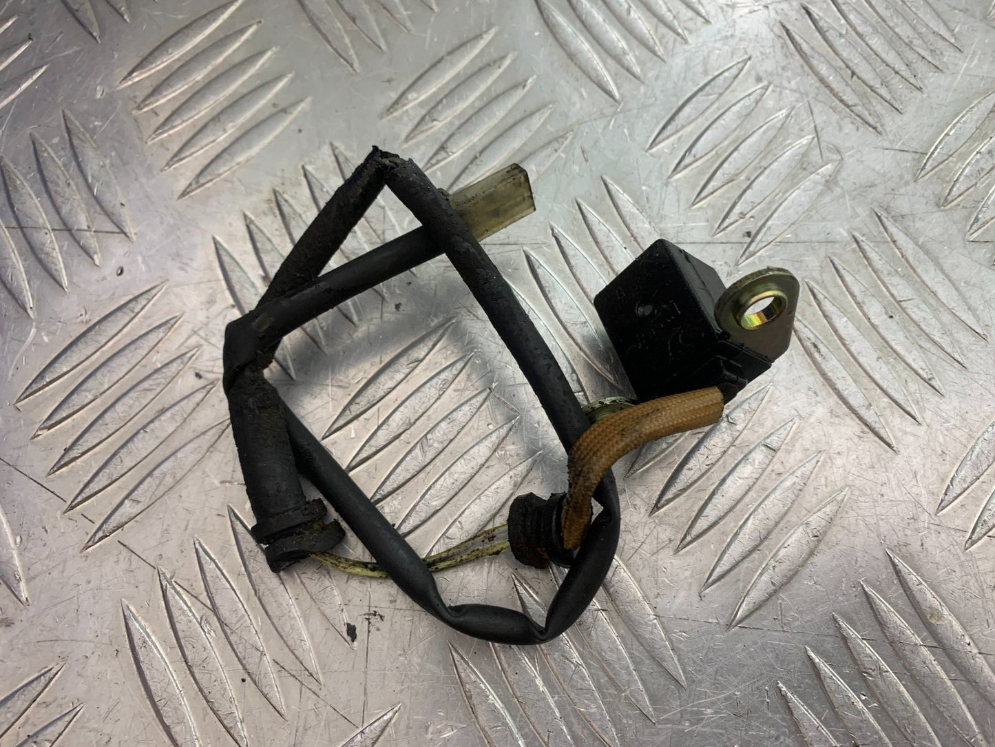 HONDA NT650 V DEAUVILLE IGNITION PICK UP   YEAR 1999 (CMB1268)