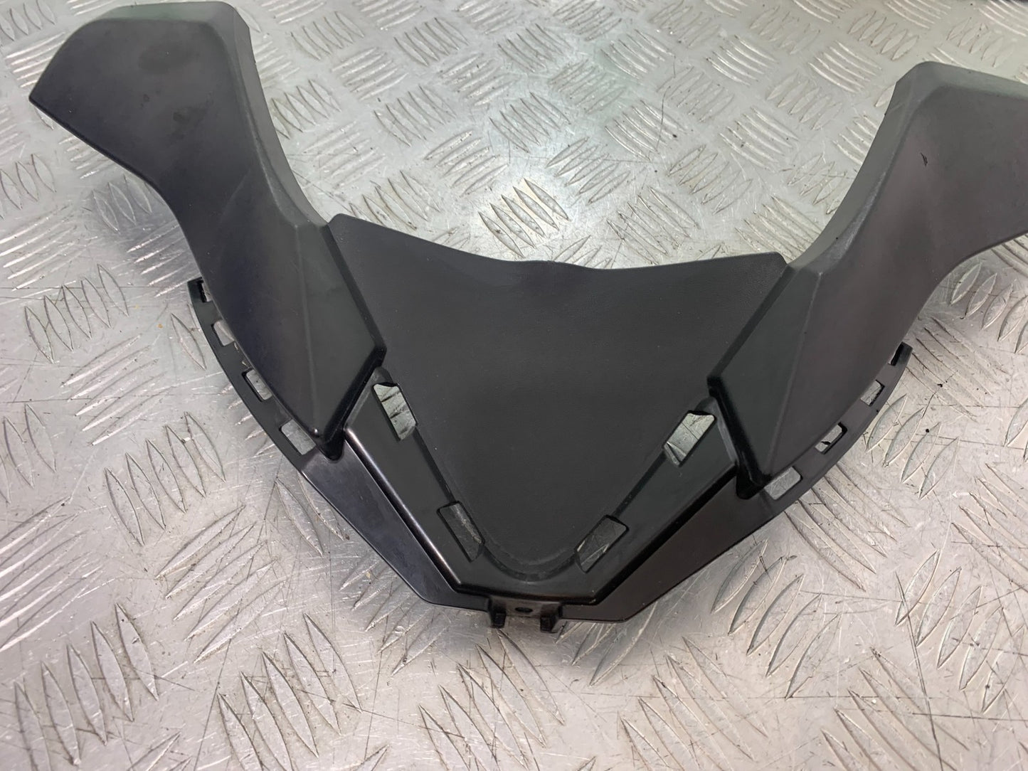 YAMAHA XMAX 300 INFILL COVER YEAR 2017-2020 (CMB1218)